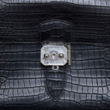 HERMES Sac a depeches 21 Matte Black Crocodile Porosus Messenger bag Stamp W