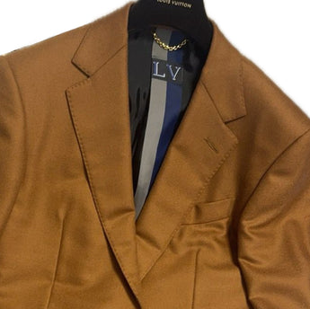+$19K Louis Vuitton 48 Blazer 51% Vicuna 49% Cashmere Bespoke fits large