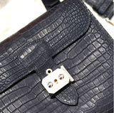 HERMES Sac a depeches 21 Matte Blue Crocodile Porosus Messenger bag Stamp K